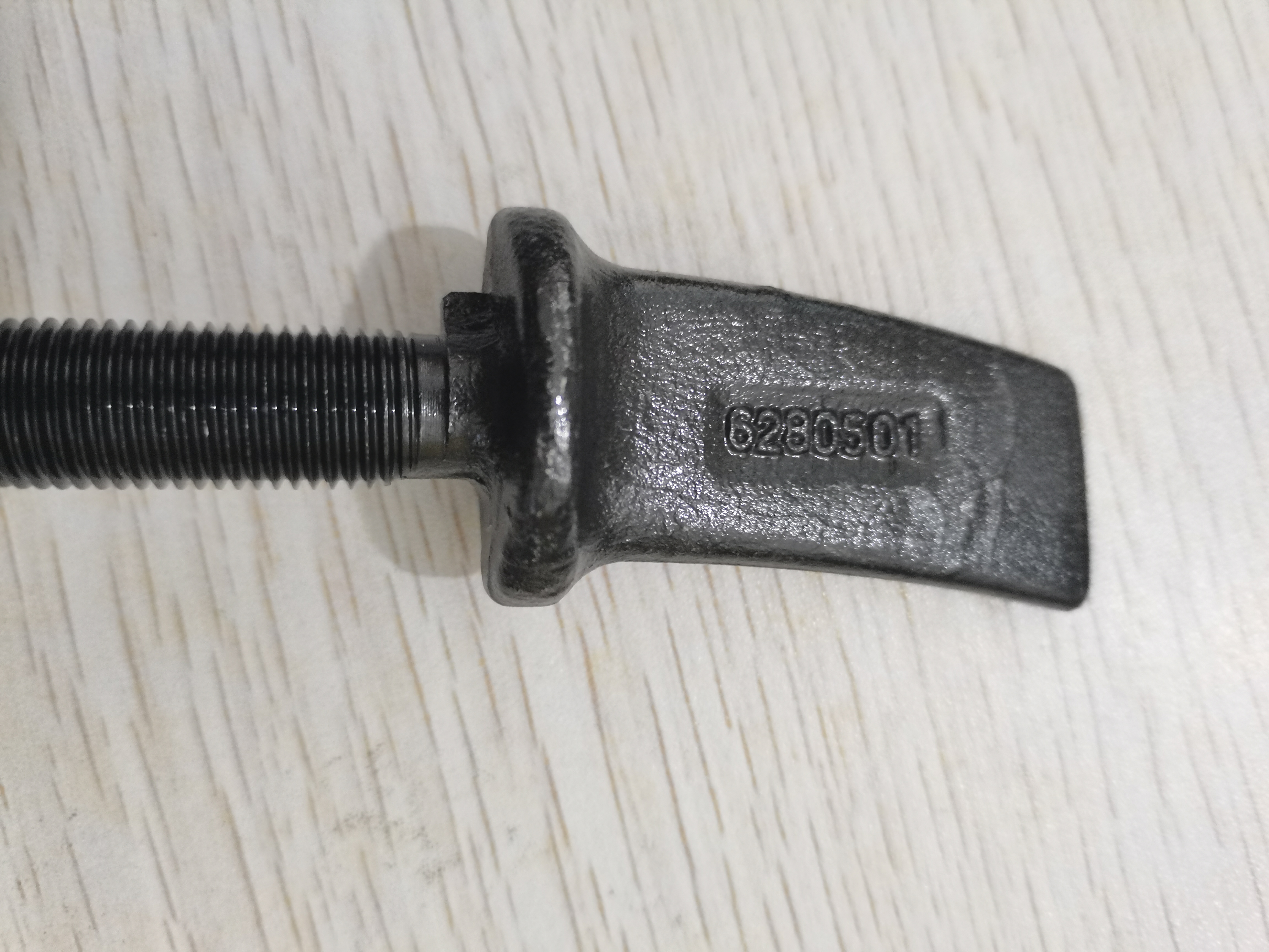 4A4006 (628050.2)combine harvester spike tooth for aftermarket threshing cylinder(图15)