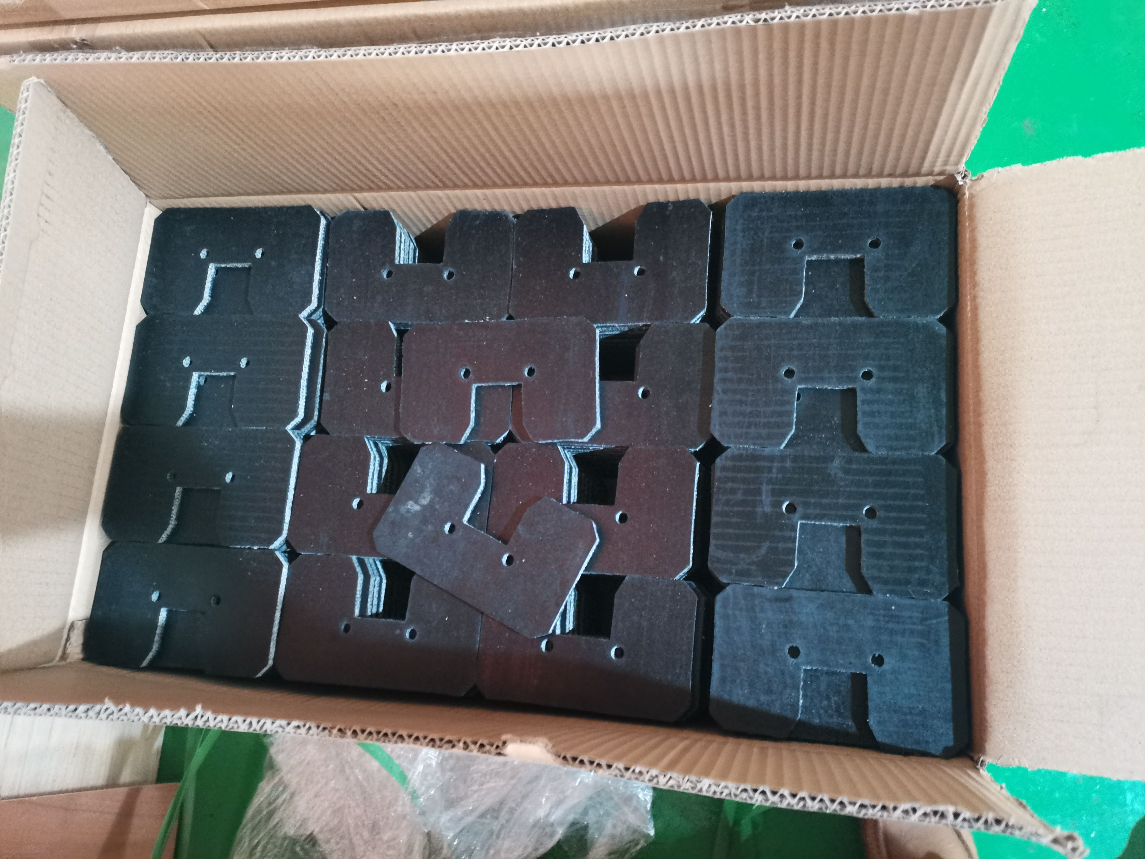 Grain Elevator Roller Chain Assembly Conveyor Rubber Steel(图10)